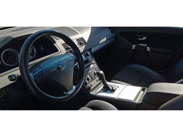 Left hand drive VOLVO XC 90 2.5D 163 7 SEATS